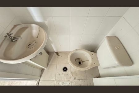 Apartamento à venda com 85m², 3 quartos e 2 vagas Apartamento à venda com 85m², 3 quartos e 2 vagasÁrea de Serviço - Banheiro