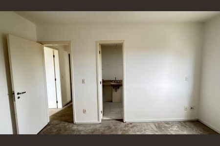Apartamento à venda com 85m², 3 quartos e 2 vagas Apartamento à venda com 85m², 3 quartos e 2 vagasSuite