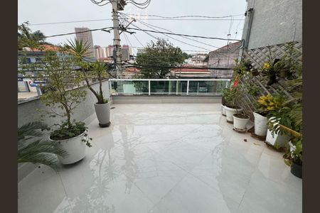 Casa à venda com 300m², 3 quartos e 3 vagassacada