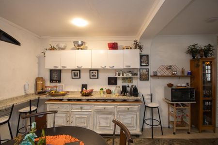 Casa à venda com 286m², 3 quartos e 3 vagasCozinha