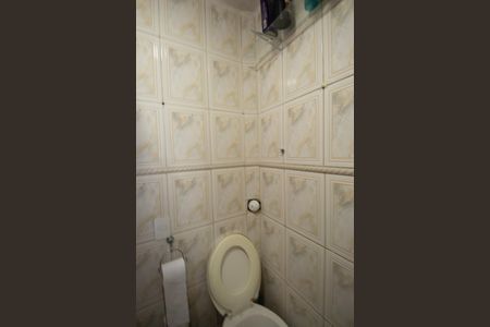 Casa à venda com 286m², 3 quartos e 3 vagasBanheiro 1