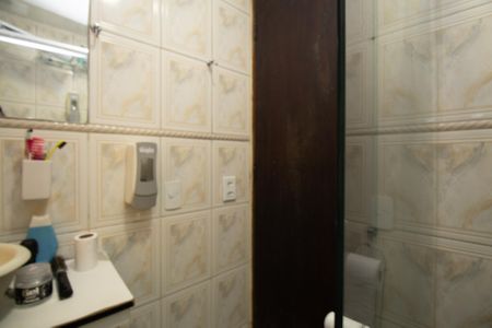 Casa à venda com 286m², 3 quartos e 3 vagasBanheiro 1