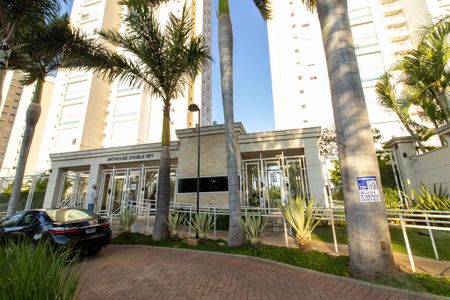 Apartamento à venda com 189m², 3 quartos e 3 vagasFachada