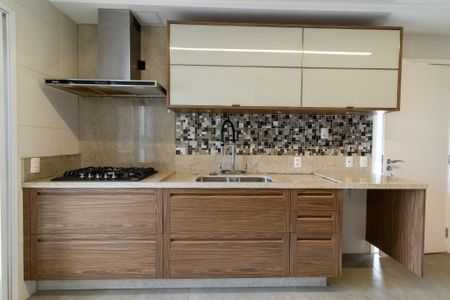 Apartamento à venda com 189m², 3 quartos e 3 vagasCozinha