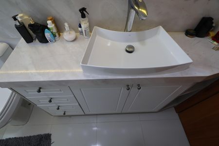 Apartamento à venda com 131m², 2 quartos e 3 vagasBanheiro da Suíte 2