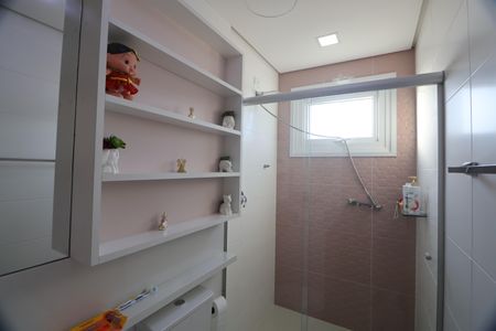Apartamento à venda com 131m², 2 quartos e 3 vagasBanheiro da Suíte 1