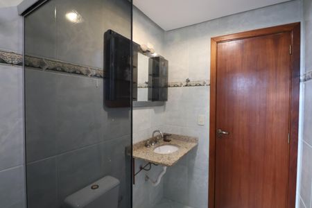Apartamento à venda com 161m², 3 quartos e 2 vagasBanheiro da Suíte