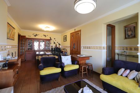 Apartamento à venda com 141m², 3 quartos e 2 vagasSala