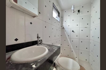 Casa de condomínio à venda com 132m², 3 quartos e 1 vaga Casa de condomínio à venda com 132m², 3 quartos e 1 vagaSuíte 2 - Banheiro