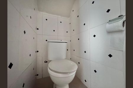 Casa de condomínio à venda com 132m², 3 quartos e 1 vaga Casa de condomínio à venda com 132m², 3 quartos e 1 vagaSuíte 1 - Banheiro