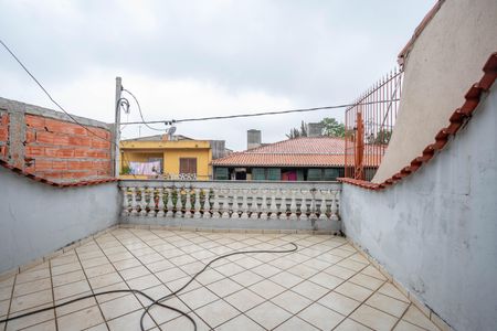 Casa à venda com 180m², 3 quartos e 2 vagas Casa à venda com 180m², 3 quartos e 2 vagasVaranda da suíte