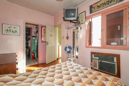 Casa à venda com 380m², 5 quartos e 2 vagasSuíte