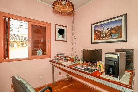 Casa à venda com 380m², 5 quartos e 2 vagasSuíte