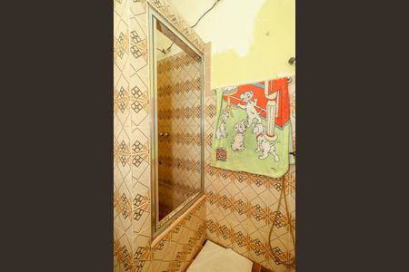 Casa à venda com 380m², 5 quartos e 2 vagasBanheiro Social