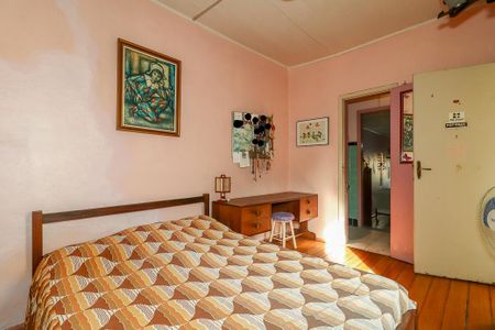 Casa à venda com 380m², 5 quartos e 2 vagasSuíte