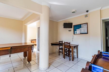 Apartamento à venda com 54m², 2 quartos e 1 vaga Apartamento à venda com 54m², 2 quartos e 1 vagaÁrea comum - Salão de jogos