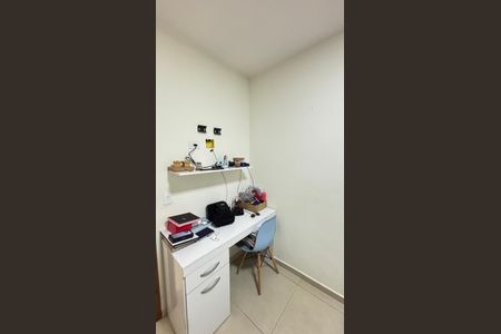 Apartamento à venda com 96m², 2 quartos e 1 vaga Apartamento à venda com 96m², 2 quartos e 1 vagaQuarto