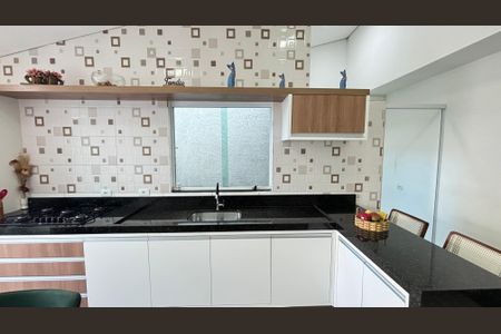 Apartamento à venda com 96m², 2 quartos e 1 vaga Apartamento à venda com 96m², 2 quartos e 1 vagaCobertura - Cozinha