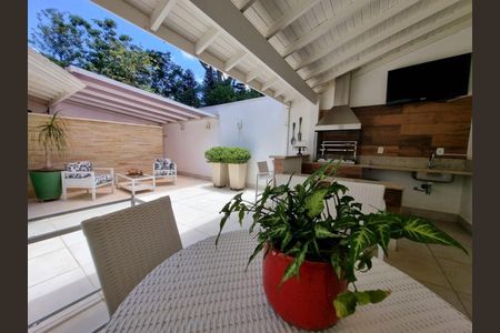 Casa de condomínio à venda com 133m², 3 quartos e 2 vagas Casa de condomínio à venda com 133m², 3 quartos e 2 vagasFoto 01