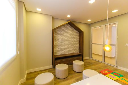 Apartamento à venda com 33m², 2 quartos e sem vaga Apartamento à venda com 33m², 2 quartos e sem vagaBrinquedoteca