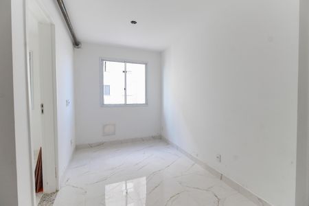 Apartamento à venda com 33m², 2 quartos e sem vaga Apartamento à venda com 33m², 2 quartos e sem vagaSala