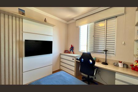 Apartamento à venda com 180m², 3 quartos e 2 vagasQuarto 3