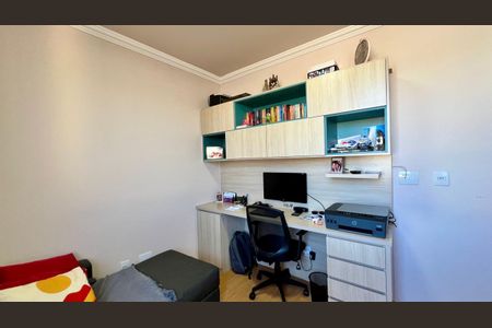 Apartamento à venda com 180m², 3 quartos e 2 vagasQuarto 2