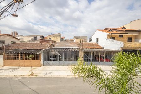 Vista de casa para alugar com 4 quartos, 150m² em Quitaúna, Osasco