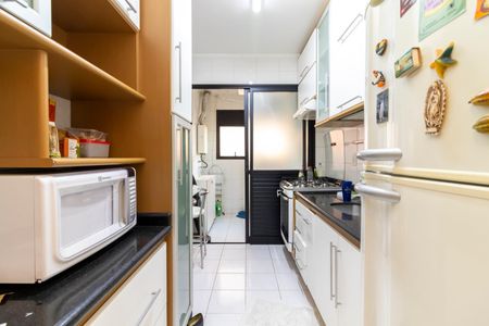 Apartamento à venda com 66m², 3 quartos e 2 vagas Apartamento à venda com 66m², 3 quartos e 2 vagasCozinha
