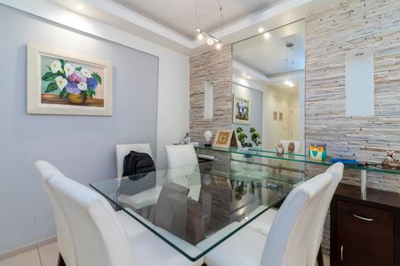 Apartamento à venda com 66m², 3 quartos e 2 vagas Apartamento à venda com 66m², 3 quartos e 2 vagasSala de Jantar