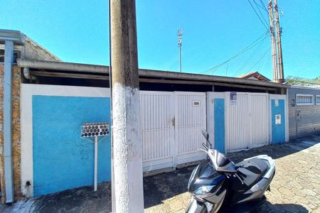 Casa à venda com 159m², 2 quartos e 2 vagas Casa à venda com 159m², 2 quartos e 2 vagasFachada do Prédio