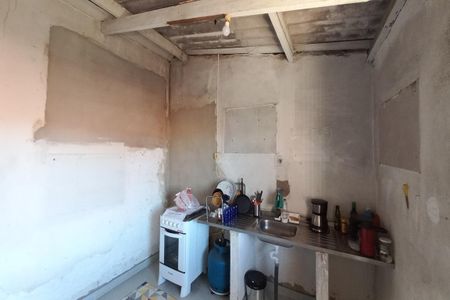 Casa à venda com 159m², 2 quartos e 2 vagas Casa à venda com 159m², 2 quartos e 2 vagasCozinha