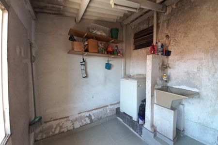 Casa à venda com 159m², 2 quartos e 2 vagas Casa à venda com 159m², 2 quartos e 2 vagasÁrea de Serviço