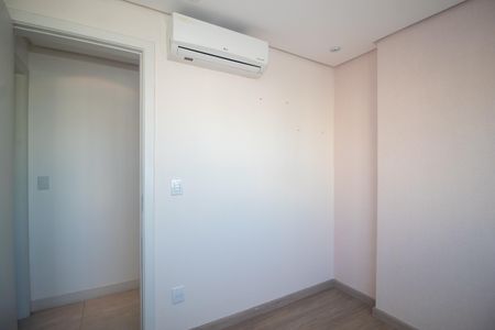 Apartamento à venda com 62m², 2 quartos e 1 vaga Apartamento à venda com 62m², 2 quartos e 1 vagaQuarto