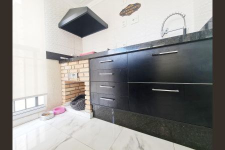 Apartamento à venda com 68m², 2 quartos e 1 vaga Apartamento à venda com 68m², 2 quartos e 1 vagaVaranda gourmet