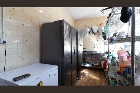 Casa à venda com 380m², 4 quartos e 4 vagas Casa à venda com 380m², 4 quartos e 4 vagasÁrea de Serviço