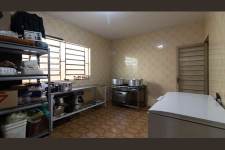 Casa à venda com 380m², 4 quartos e 4 vagas Casa à venda com 380m², 4 quartos e 4 vagasSala de Jantar