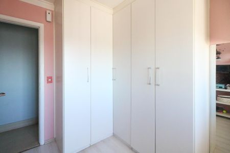 Apartamento à venda com 107m², 3 quartos e 3 vagas Apartamento à venda com 107m², 3 quartos e 3 vagasQuarto 1