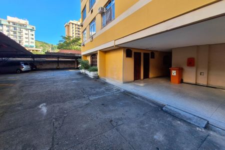 Apartamento à venda com 60m², 2 quartos e 1 vagaÁrea comum