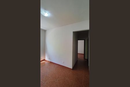 Apartamento para alugar com 55m², 3 quartos e sem vaga Apartamento para alugar com 55m², 3 quartos e sem vagaSala