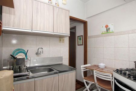 Apartamento à venda com 42m², 2 quartos e sem vagaCozinha + Área de Serviço