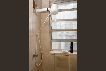 Apartamento à venda com 42m², 2 quartos e sem vagaBanheiro