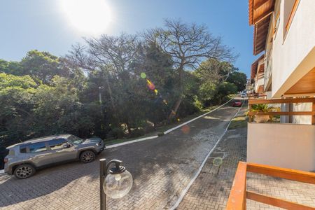 Casa de condomínio à venda com 182m², 3 quartos e 2 vagas