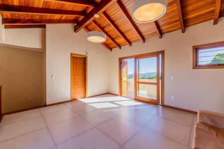 Casa de condomínio à venda com 182m², 3 quartos e 2 vagas