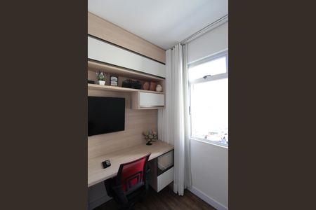 Apartamento à venda com 125m², 3 quartos e 2 vagasQuarto 2