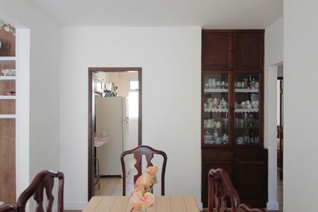 Apartamento à venda com 125m², 3 quartos e 2 vagasSala