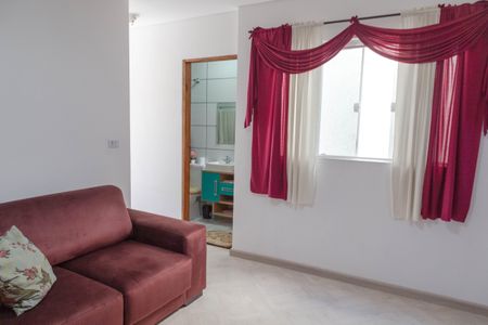 Casa à venda com 140m², 3 quartos e 2 vagas Casa à venda com 140m², 3 quartos e 2 vagasQuarto