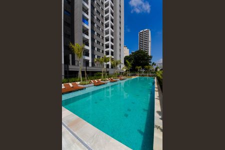 Apartamento à venda com 100m², 2 quartos e 1 vaga Apartamento à venda com 100m², 2 quartos e 1 vagaÁrea comum - Piscina