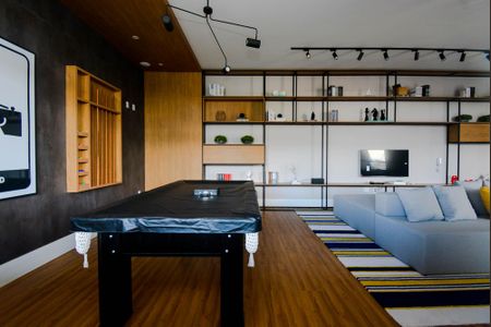 Apartamento à venda com 100m², 2 quartos e 1 vaga Apartamento à venda com 100m², 2 quartos e 1 vagaSalão de jogos