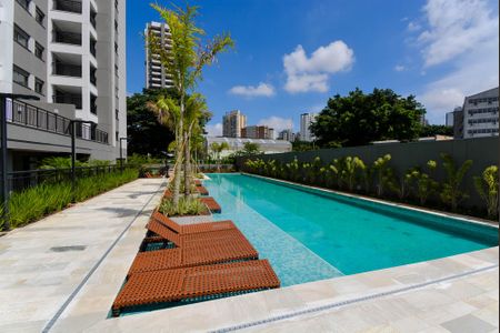 Apartamento à venda com 100m², 2 quartos e 1 vaga Apartamento à venda com 100m², 2 quartos e 1 vagaÁrea comum - Piscina